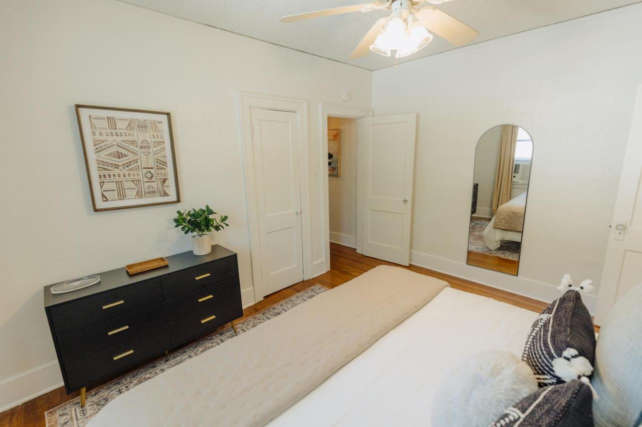 הוילה Historic Revival King Bed Midtown Memphis 70 Fast Wifi Free Parking Yes Pets מראה חיצוני תמונה
