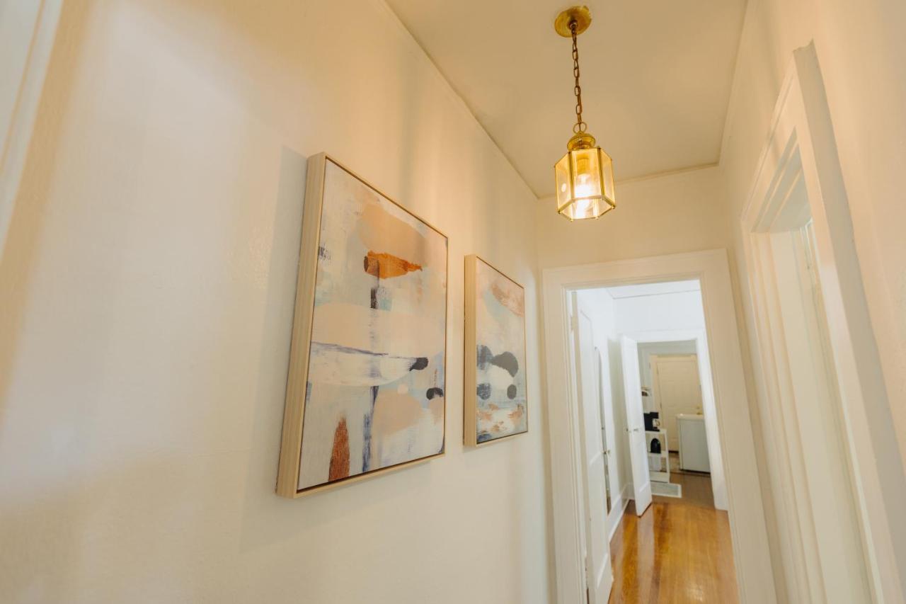 הוילה Historic Revival King Bed Midtown Memphis 70 Fast Wifi Free Parking Yes Pets מראה חיצוני תמונה
